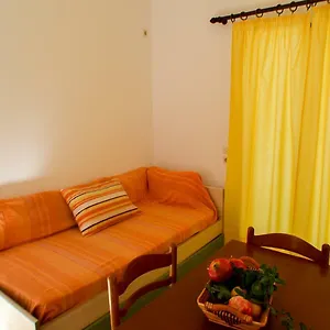 https://cottage-sakkatos.kefaloniahotels.net
