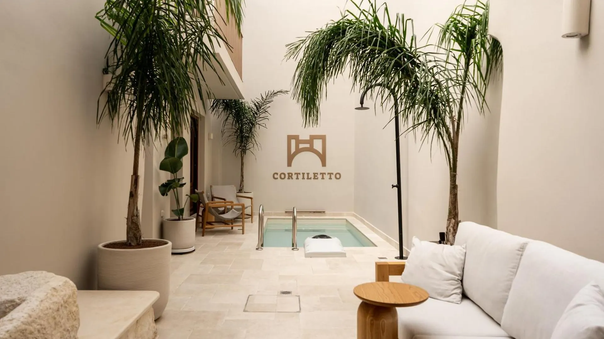 Cortiletto Timeless Suites Ретимно Отель